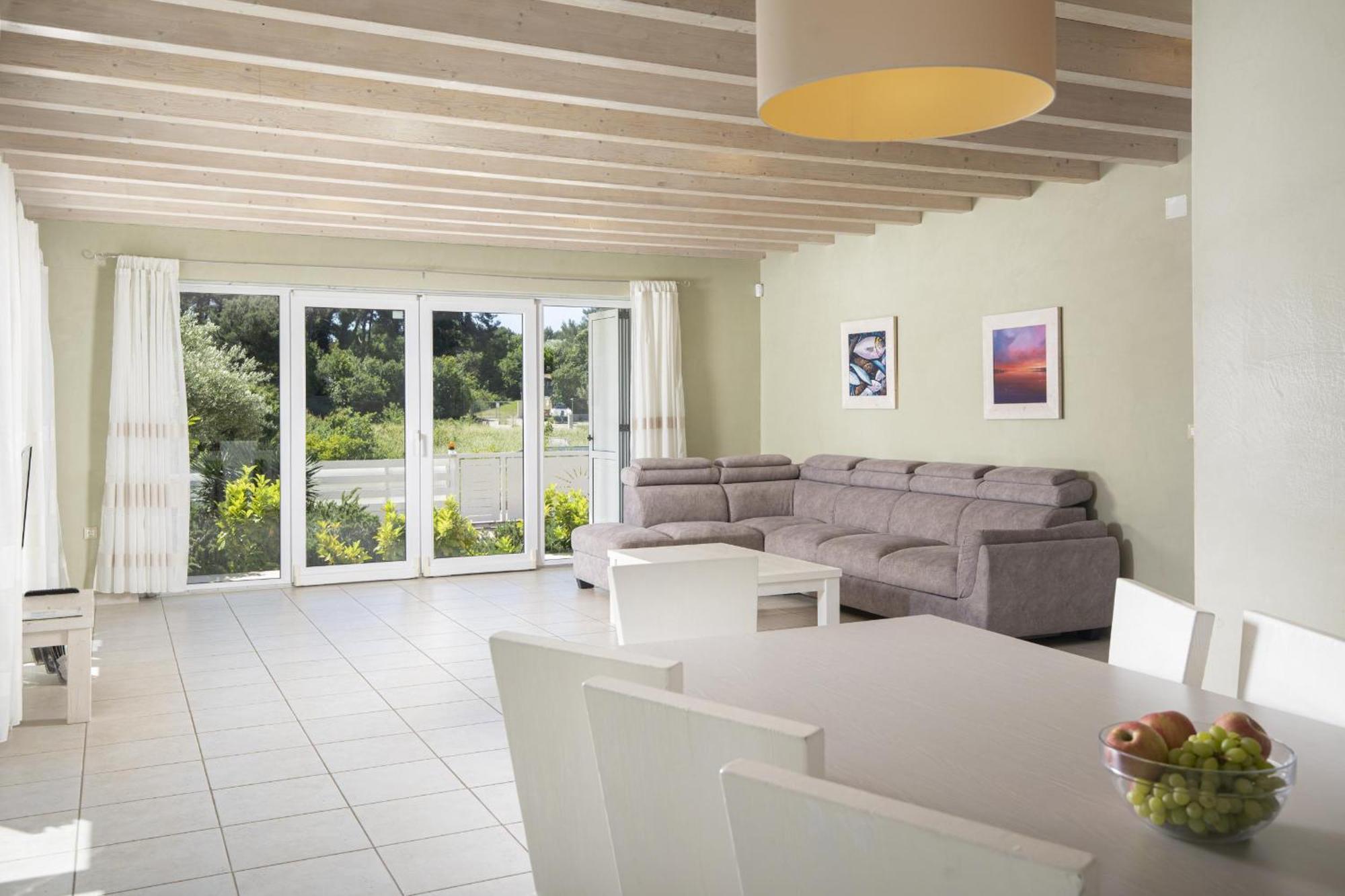 Villa Bella - Beautiful And Modern House With Pool, Souna, Jacuzzi & Playground, Liznjan - Istra Exterior photo